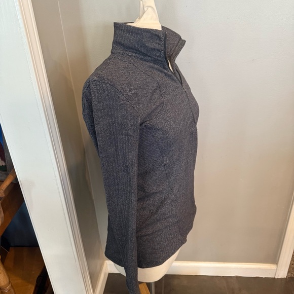 Lululemon Runderful 1/2 Zip Long Sleeve Shirt Grey Herringbone Sz 10‎ Reflective - Picture 3 of 15